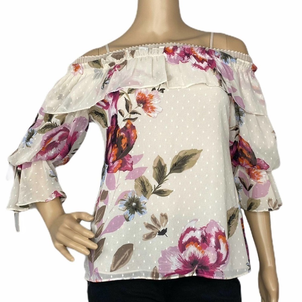 WHITE House Black Market Floral Cold Shoulder Ruffled Top Size XXS